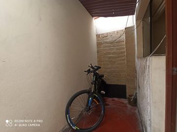 SE VENDE CASA EN SANTIAGO DE SURCO