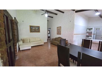 SE VENDE CASA EN MINCA SOBRE EL RIO, SANTA MARTA