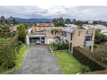 casa en San Simón para venta y arriendo