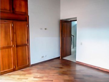 CASA EN VENTA EN EL SECTOR LOS BALSOS