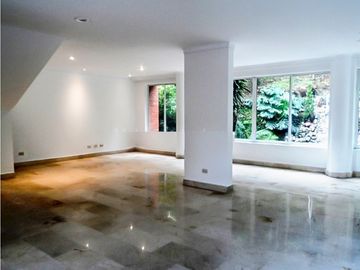 CASA EN VENTA EN EL SECTOR LOS BALSOS