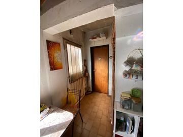 CASA con PILETA. vende o permuta