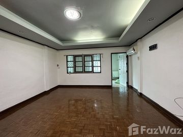 2 Bedroom Townhouse for sale in Hat Yai, Songkhla
