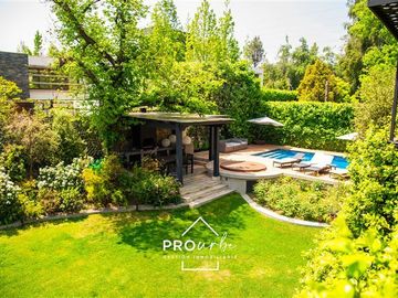Casa en Venta en Entre Camino El Alba y camino Las Flores