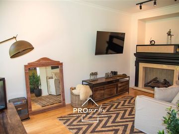 Casa en Venta en Entre Camino El Alba y camino Las Flores