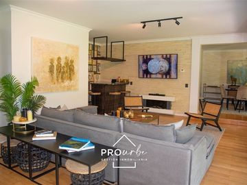 Casa en Venta en Entre Camino El Alba y camino Las Flores