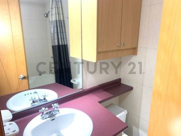 Vendo dpto 2 dormitorios con patio y pérgola Iñaquito Alto