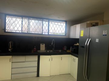 VENTA DPTO CDLA. ENTRE RIOS SAMBORONDON SEGURIDAD AMPLIO ESPACIO 290M2 (JLR)