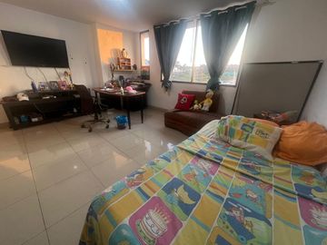 VENTA DPTO CDLA. ENTRE RIOS SAMBORONDON SEGURIDAD AMPLIO ESPACIO 290M2 (JLR)
