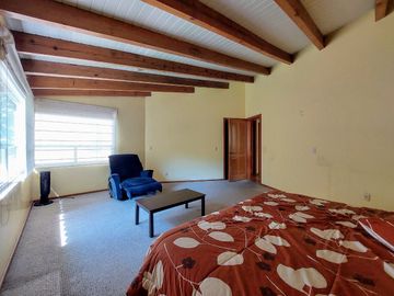 VENTA DE CASA CON JARDIN, LOMAS DE LAS AGUILAS, ALVARO OBREGON, CDMX