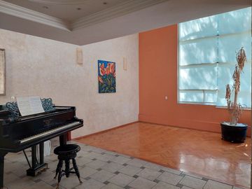 VENTA DE CASA CON JARDIN, LOMAS DE LAS AGUILAS, ALVARO OBREGON, CDMX