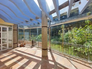 VENTA DE CASA CON JARDIN, LOMAS DE LAS AGUILAS, ALVARO OBREGON, CDMX