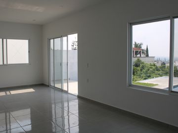 Estrena CASA en VENTA Fraccionamiento ALTOS de OAXTEPEC, a dos minutos de Lomas