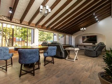 Casa en venta cerca TEC de Monterrey y zona de Hospitales