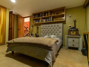 Casa en venta cerca TEC de Monterrey y zona de Hospitales