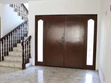 Venta Casa Residencia Col. Vista Hermosa Monterrey