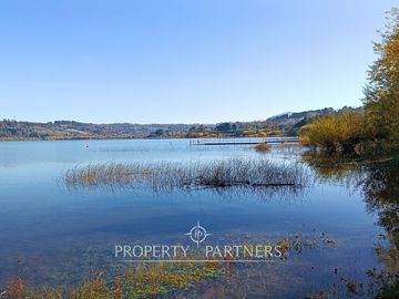 Terreno con vista panorámica y acceso al lago Panguipulli