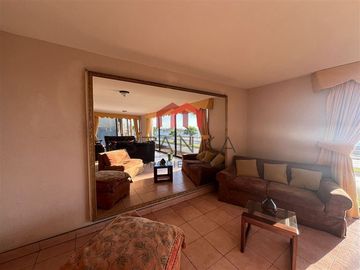 Departamento en Venta en Avanida Grecia