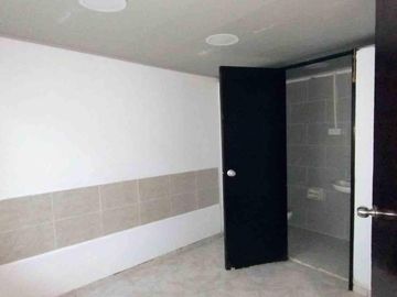 CASA EN ARRIENDO EN GUAYACANES/ MANIZALES