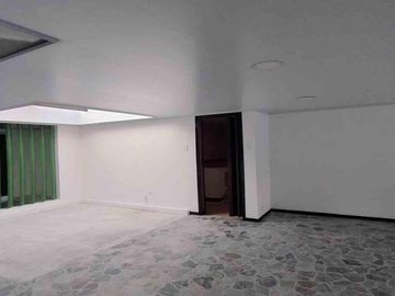 CASA EN ARRIENDO EN GUAYACANES/ MANIZALES