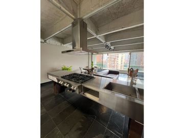 HERMOSO APARTAMENTO AMOBLADO EN EL POBLADO EN SAN FERNANDO PLAZA