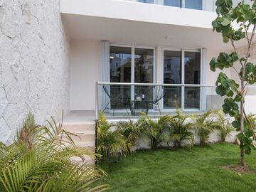 DEPARTAMENTO EN VENTA DE 2 HABITACIONES EN AKUMAL QROO. LB 256