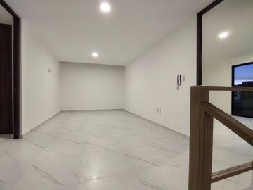 CASA EN VENTA PARQUE SANTIAGO LOMAS DE ANGELOPOLIS II