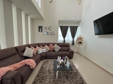 CASA EN VENTA CON RECÁMARA EN PB. FRACC. PASEO DEL PARQUE CON CASA CLUB, GIMNASI