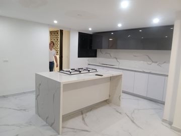 Departamento remodelado en  Venta remodelado en la Col. Del Valle