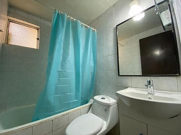 Se vende casa de dos pisos en Villa Chillán