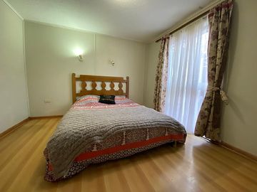 Se vende casa de dos pisos en Villa Chillán