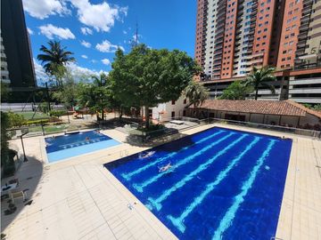 VENTA APARTAMENTO EN NIQUIA,  PISO ALTO.