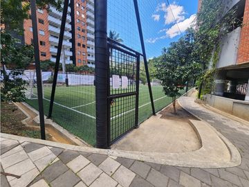 VENTA APARTAMENTO EN NIQUIA,  PISO ALTO.