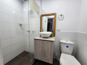 VENTA APARTAMENTO EN NIQUIA,  PISO ALTO.