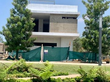 CASA EN PREVENTA  EN PRIVANZA, SOLARES, ZAPOPAN.