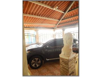 VENDO CASA CHORRERA  URB. VALLE BONITO 2 RECMARAS