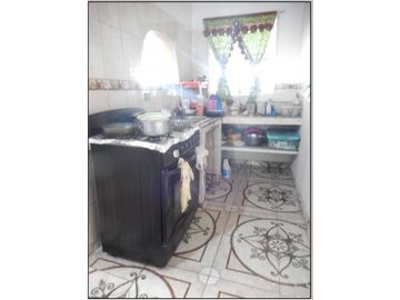 VENDO CASA CHORRERA  URB. VALLE BONITO 2 RECMARAS