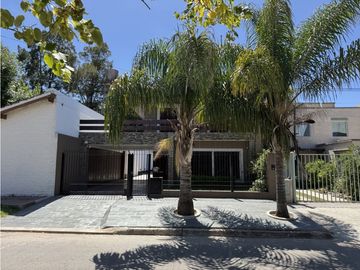 Chalet en venta en Barrio El Chañar - Brandsen