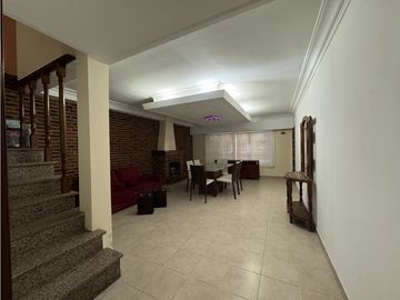 Chalet en venta en Barrio El Chañar - Brandsen