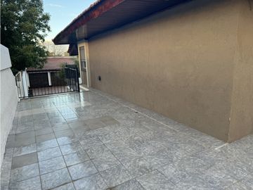 Chalet en venta en Barrio El Chañar - Brandsen