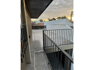 Chalet en venta en Barrio El Chañar - Brandsen