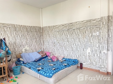 3 Bedroom Townhouse for sale at Sinsap 1
