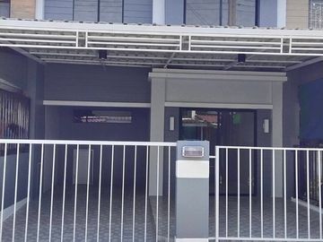 3 Bedroom Townhouse for sale at Baan Pruksa Ville 52/2