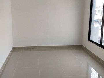 3 Bedroom Townhouse for sale at Baan Pruksa Ville 52/2