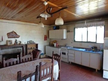 Casa en Venta en Chacharramendi, Utracan, La Pampa, Argentina