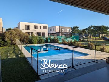 Casa en Venta en Puertos, Escobar, G.B.A. Zona Norte, Argentina