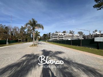 Departamento en Venta en Le Bois, Pilar, G.B.A. Zona Norte, Argentina