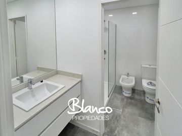 Departamento en Venta en Le Bois, Pilar, G.B.A. Zona Norte, Argentina