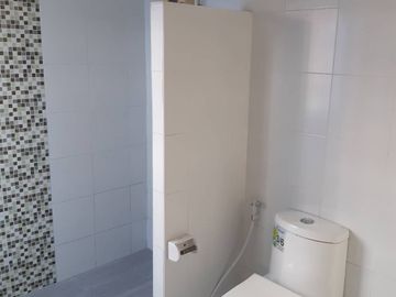 4 Bedroom House for sale at Kanda Baan Rim Khlong