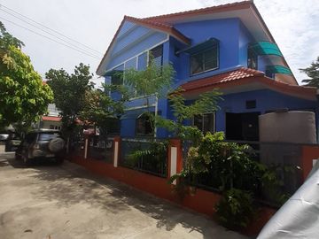 4 Bedroom House for sale at Kanda Baan Rim Khlong